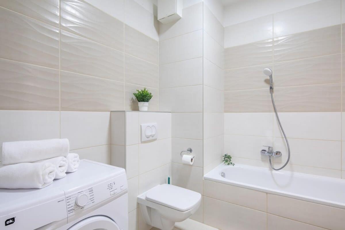Central - New - Cozy Stay Budapest Exterior foto